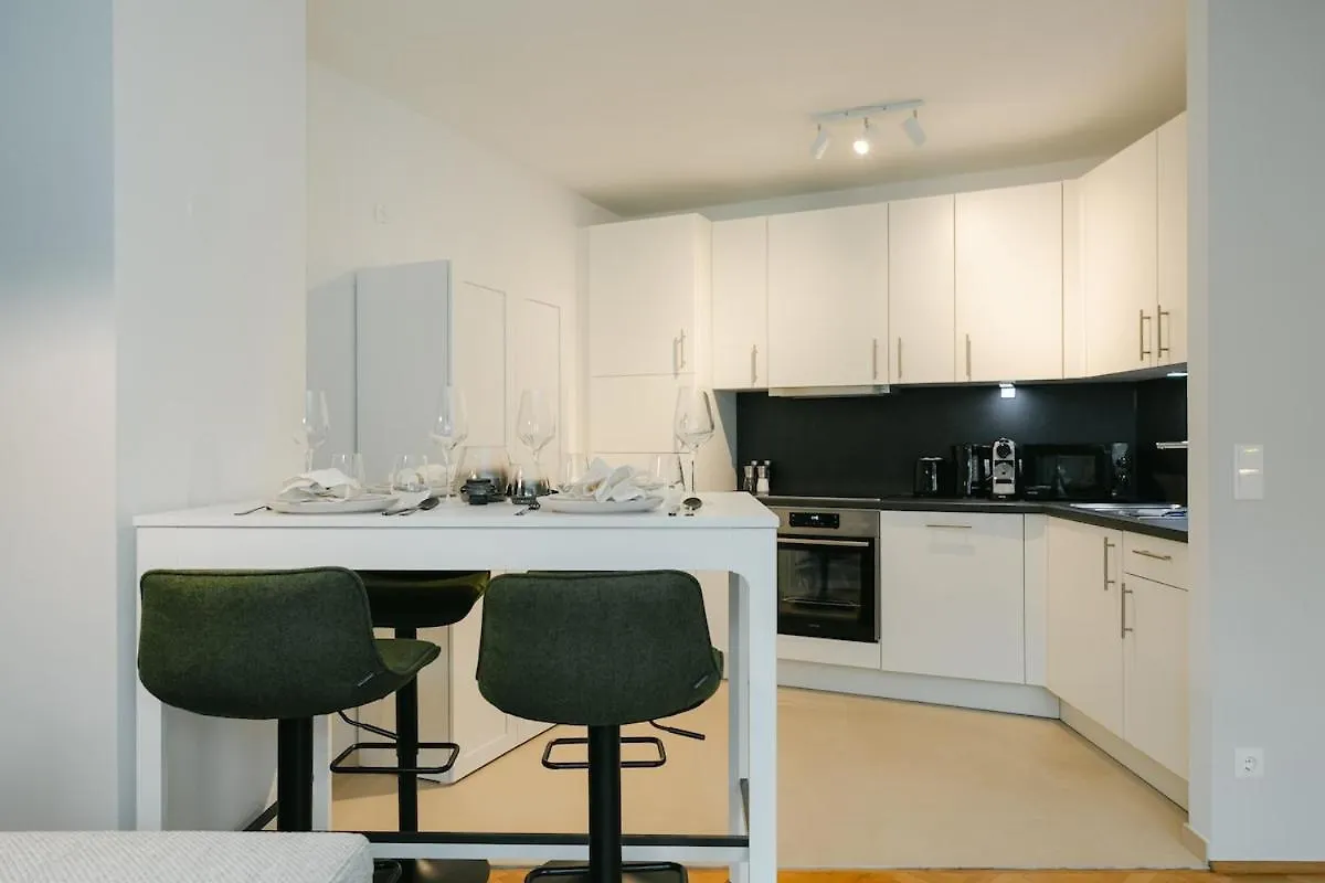 Nest Perfect For 2-4 Hip Area And Free Parking Apartment Vienna