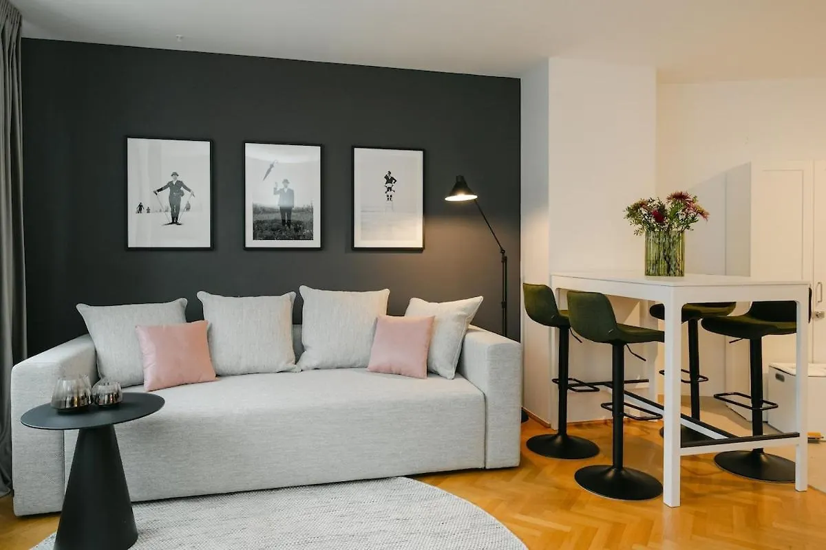 Nest Perfect For 2-4 Hip Area And Free Parking Apartment Vienna