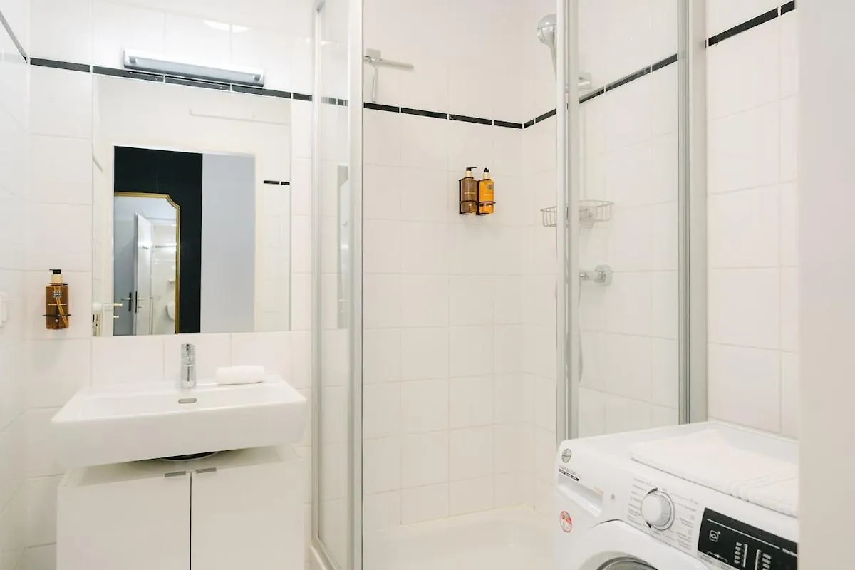 Nest Perfect For 2-4 Hip Area And Free Parking Apartment Vienna 0*,
