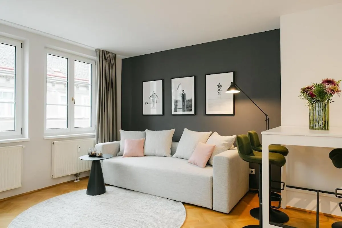 Nest Perfect For 2-4 Hip Area And Free Parking Apartment Vienna