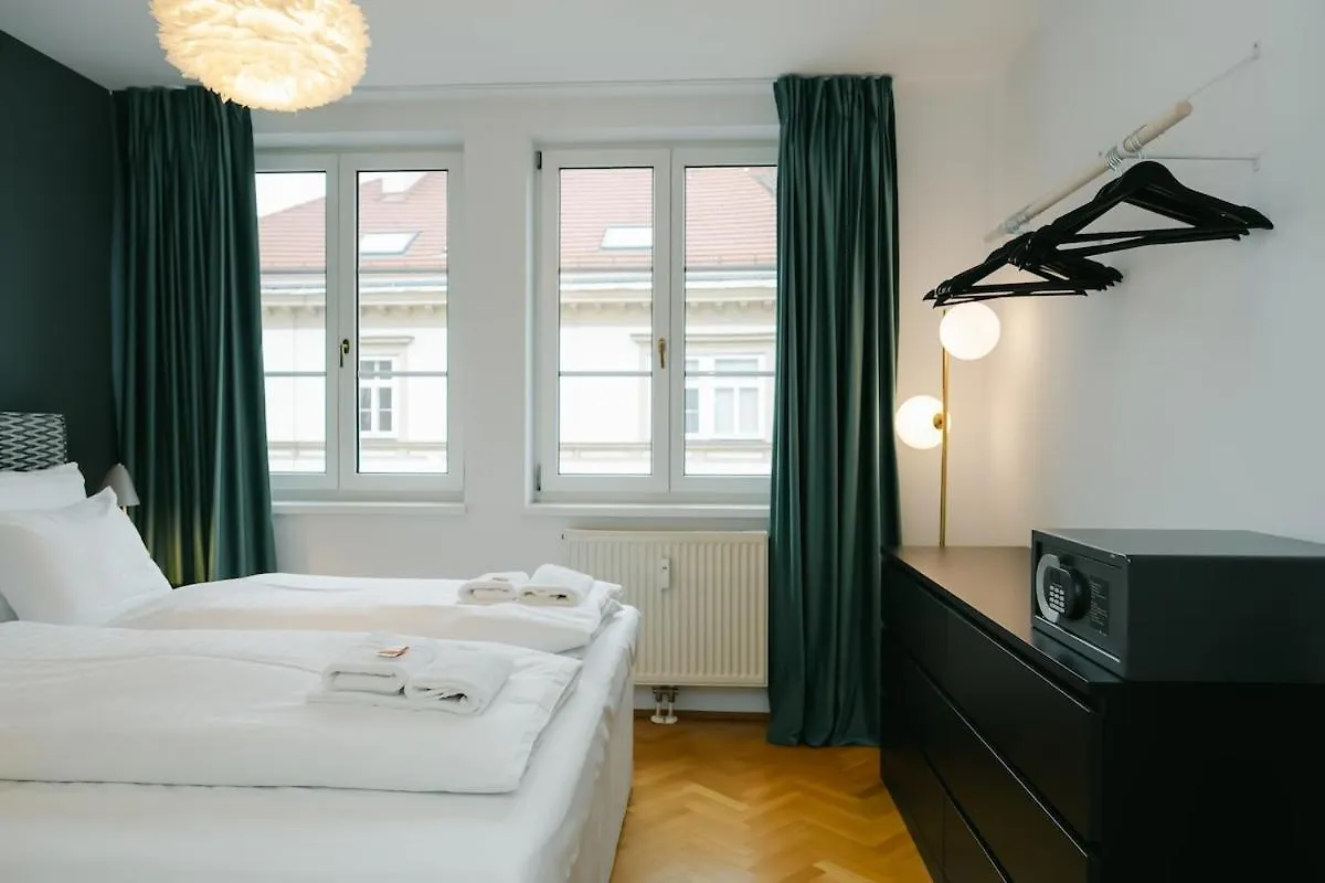 Nest Perfect For 2-4 Hip Area And Free Parking Apartment Vienna